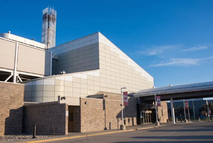 Elements Casino Brantford tower and entrance canopy